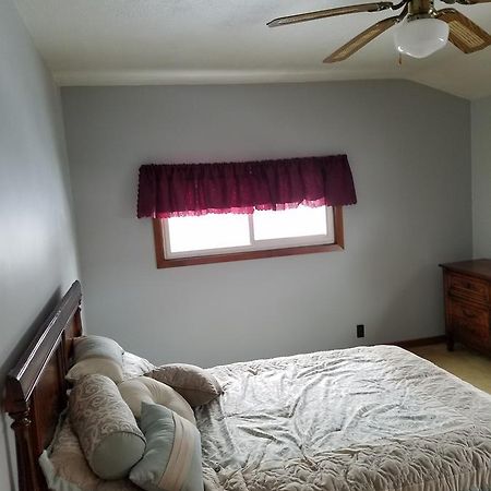 Cozy Cottage On Lake Winnebago フォンデュラク エクステリア 写真
